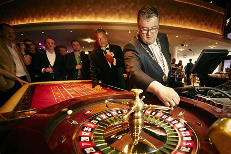 Labouchere Roulette System Explained In Detail.